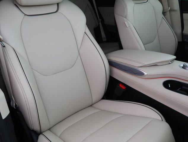 2022 Genesis GV70 2.5T AWD