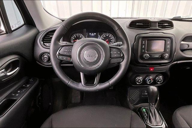 2017 Jeep Renegade Altitude FWD