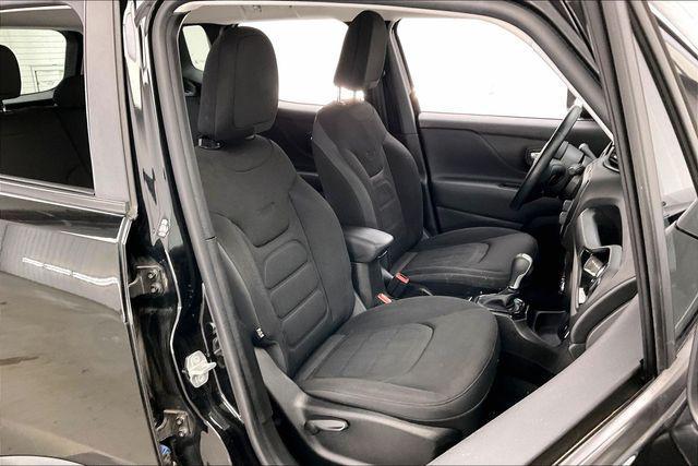 2017 Jeep Renegade Altitude FWD