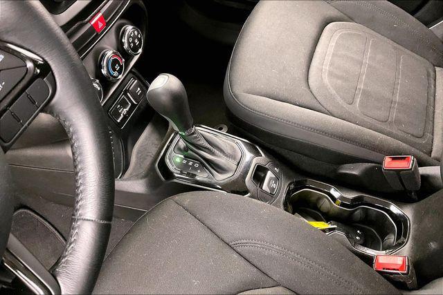 2017 Jeep Renegade Altitude FWD