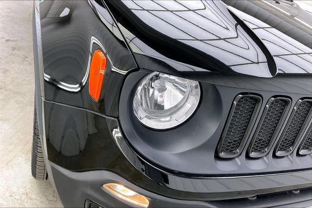 2017 Jeep Renegade Altitude FWD