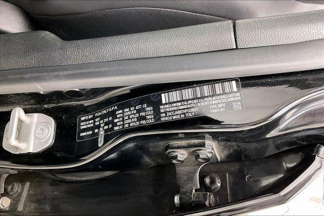 2017 Jeep Renegade Altitude FWD