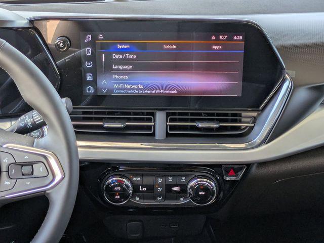2026 Chevrolet Trax FWD LT