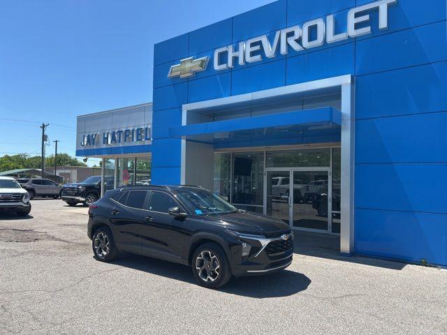 2025 Chevrolet Trax FWD LT