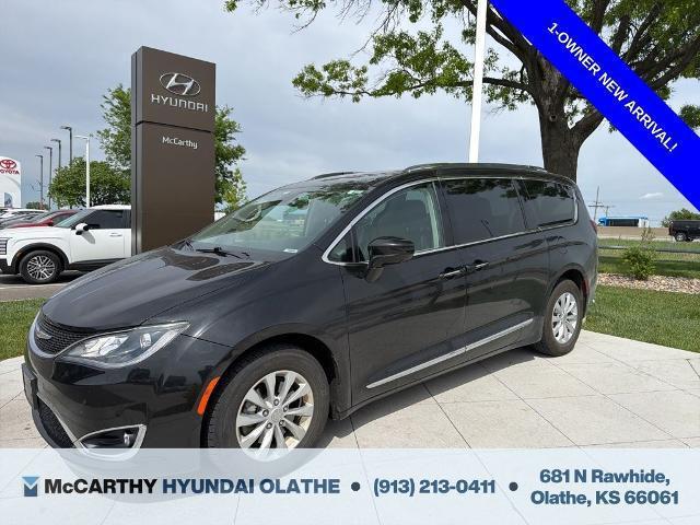 2018 Chrysler Pacifica Touring L Plus for sale in OLATHE, KS
