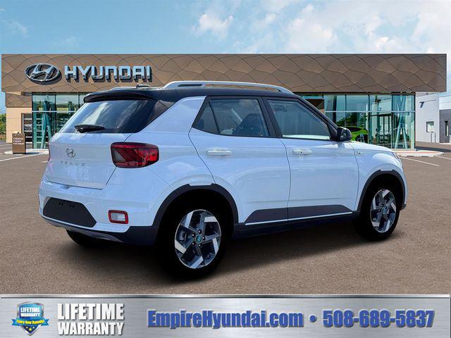 2026 Hyundai Venue SEL w/Two-Tone Roof