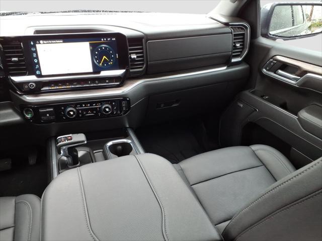 2025 Chevrolet Silverado 1500 4WD Crew Cab Short Bed LTZ