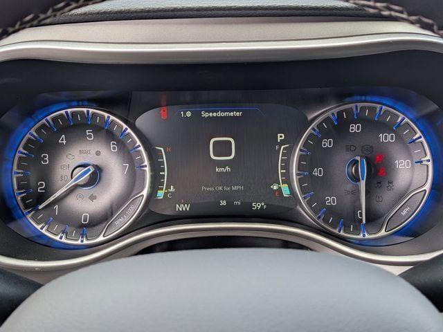 2027 Chrysler Pacifica Limited