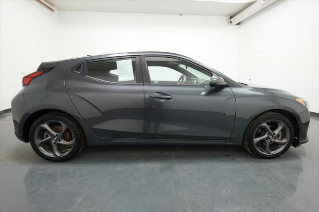 2019 Hyundai Veloster 2.0
