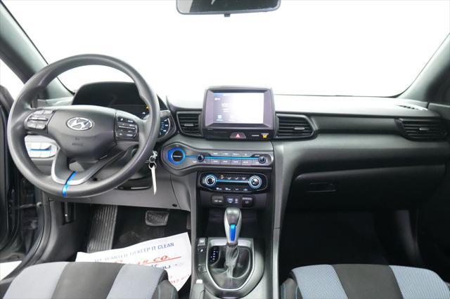 2019 Hyundai Veloster 2.0