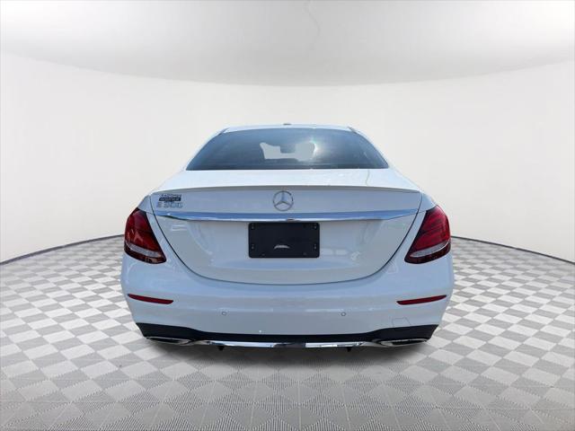 2017 Mercedes-Benz E-CLASS E 300 E 300