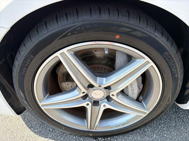 2017 Mercedes-Benz E-CLASS E 300 E 300