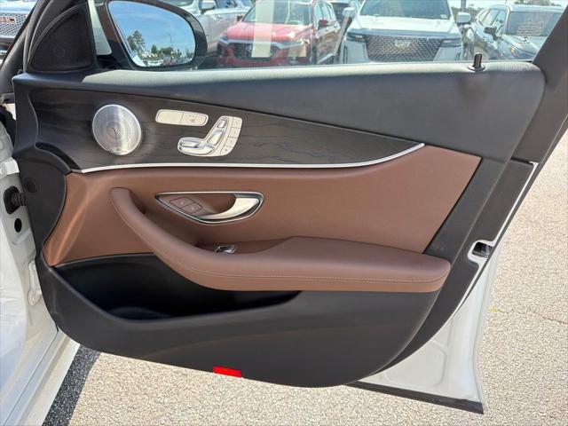 2017 Mercedes-Benz E-CLASS E 300 E 300