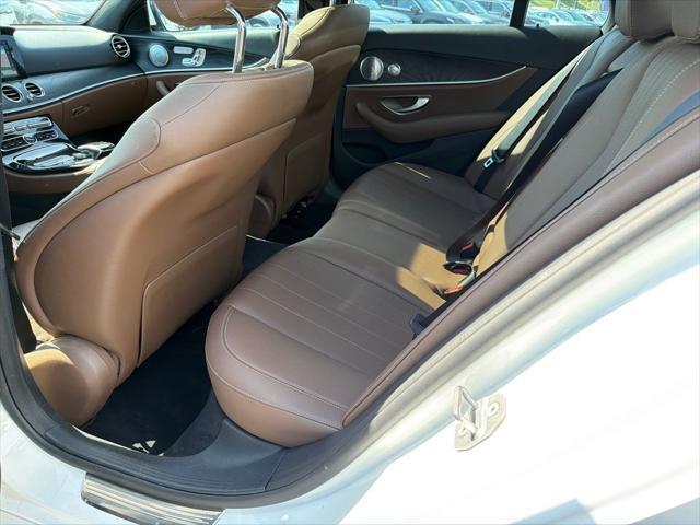 2017 Mercedes-Benz E-CLASS E 300 E 300