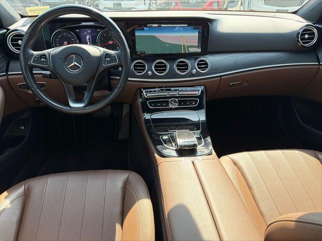 2017 Mercedes-Benz E-CLASS E 300 E 300