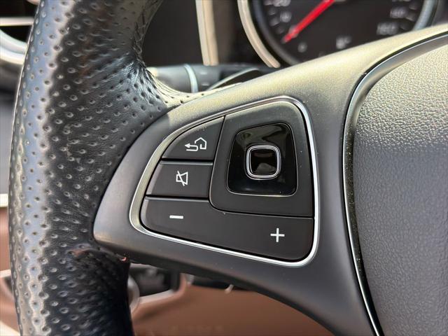 2017 Mercedes-Benz E-CLASS E 300 E 300