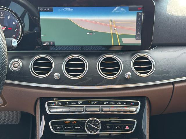 2017 Mercedes-Benz E-CLASS E 300 E 300