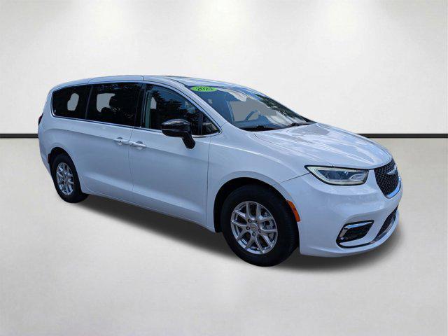 2024 Chrysler Pacifica Touring L for sale in FORT MYERS, FL