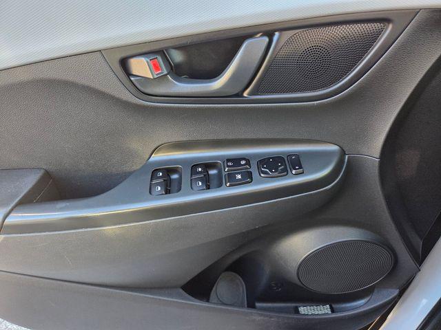 2020 Hyundai Kona SE