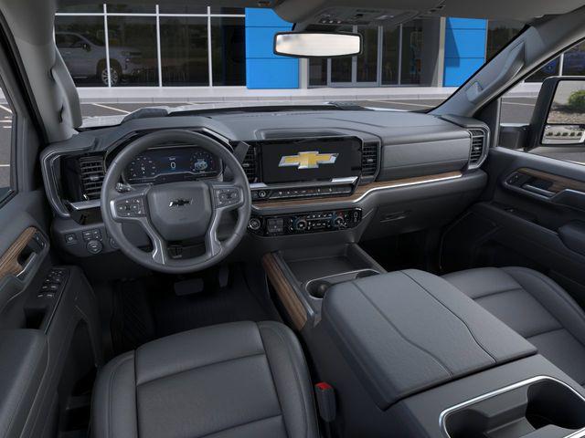 2026 Chevrolet Silverado 2500HD Crew Cab, Standard Bed, LT, 4WD