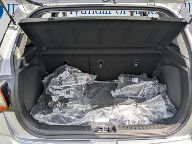 2025 Hyundai Venue SE