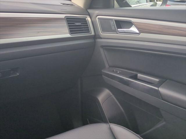 2021 Volkswagen Atlas 2.0T SE w/Technology