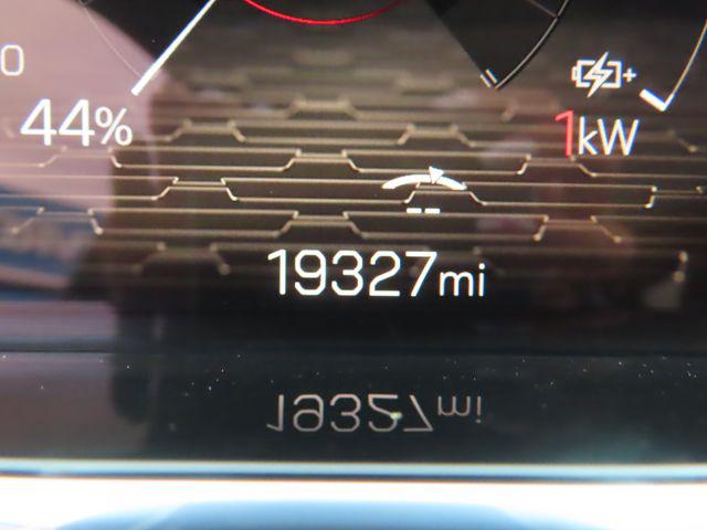 2025 GMC Sierra Max Range Denali