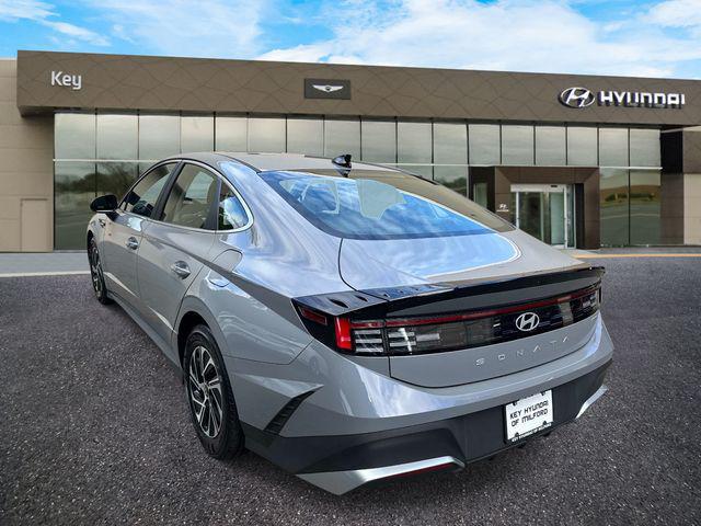 2026 Hyundai Sonata Hybrid Blue