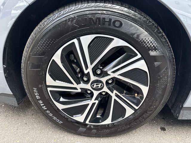 2026 Hyundai Sonata Hybrid Blue