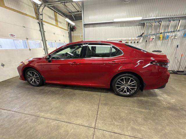 2023 Toyota Camry XLE Hybrid