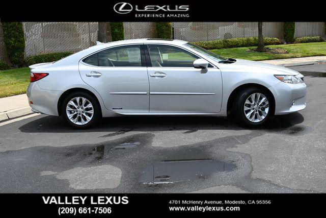 2014 Lexus ES 300h 300h