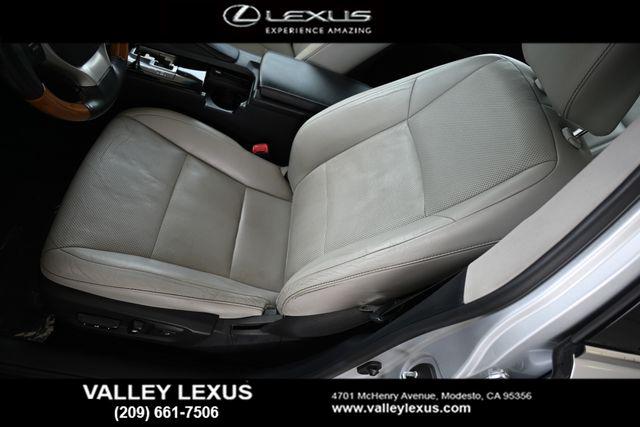 2014 Lexus ES 300h 300h