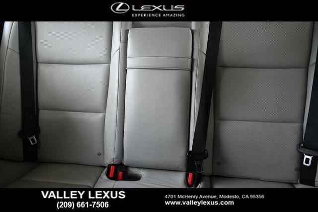 2014 Lexus ES 300h 300h