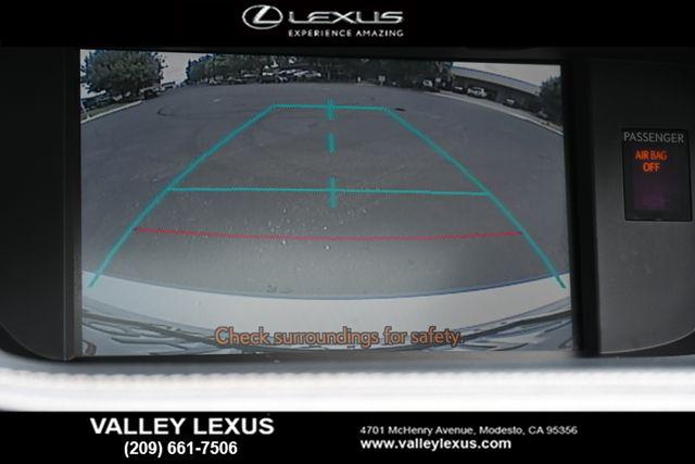 2014 Lexus ES 300h 300h