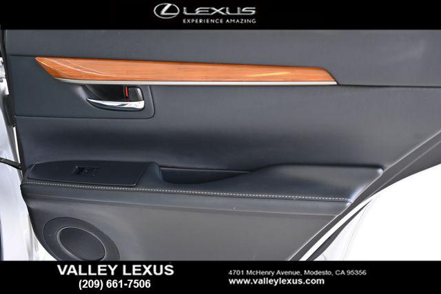 2014 Lexus ES 300h 300h