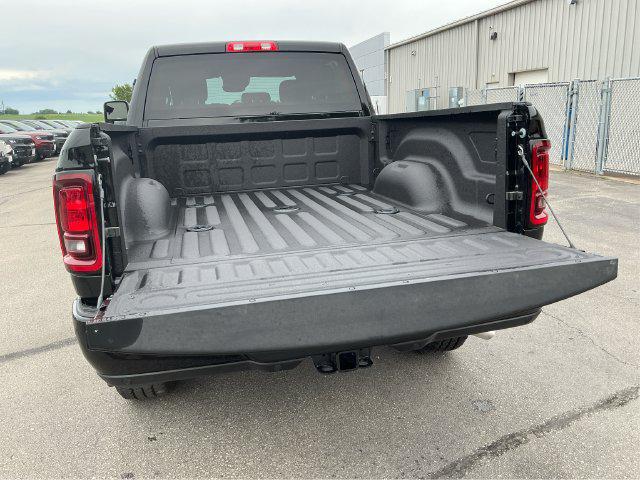 2026 Ram 2500 Big Horn Crew Cab 4x4 64 Box