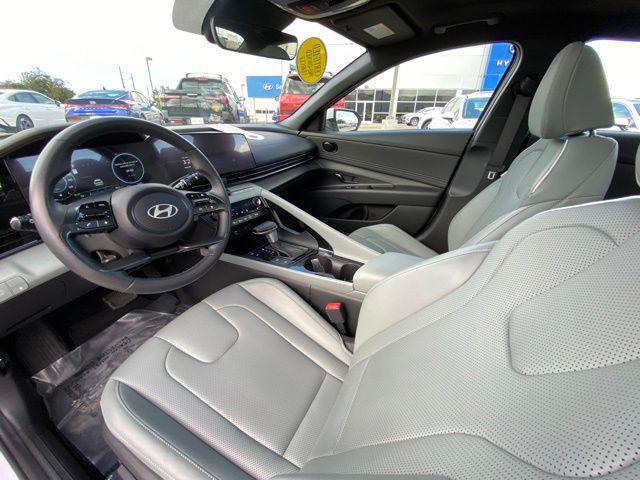 2025 Hyundai Elantra Hybrid Limited