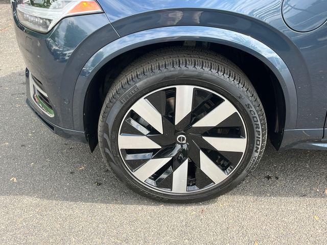 2024 Volvo XC90 Recharge T8 Ultimate 6-Seater