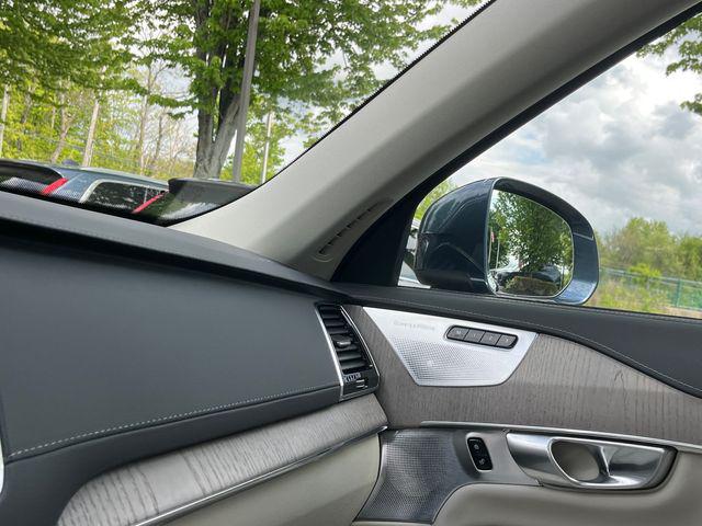 2024 Volvo XC90 Recharge T8 Ultimate 6-Seater