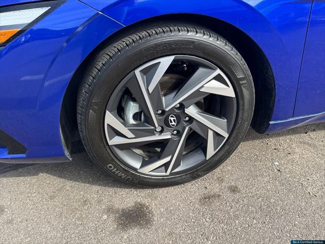 2024 Hyundai Elantra Limited