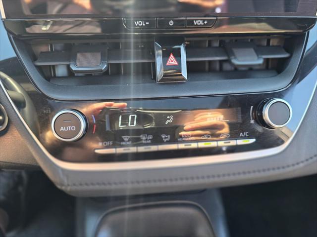 2025 Toyota Corolla Hybrid SE