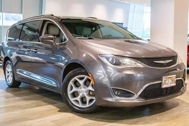 2017 Chrysler Pacifica Touring-L Plus for sale in Honolulu, HI