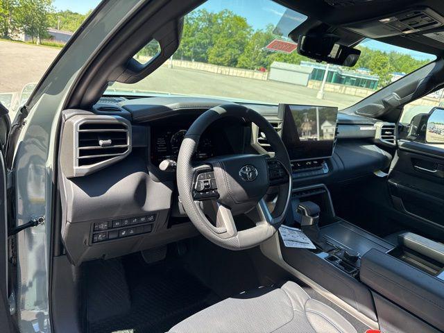2026 Toyota Tundra Platinum CrewMax 5.5' Bed