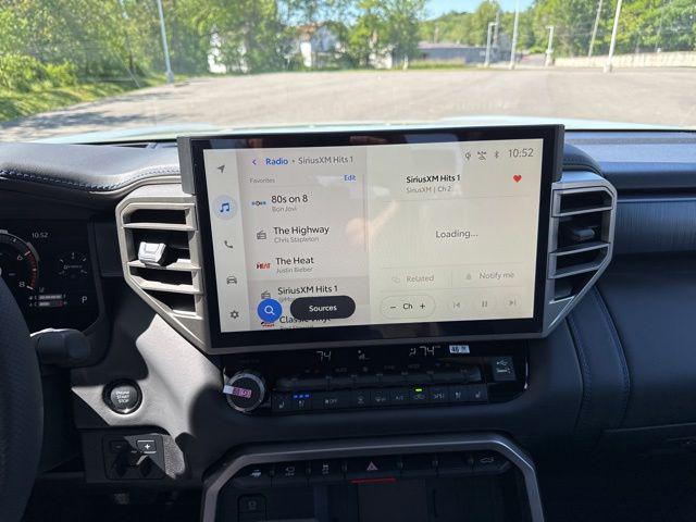2026 Toyota Tundra Platinum CrewMax 5.5' Bed
