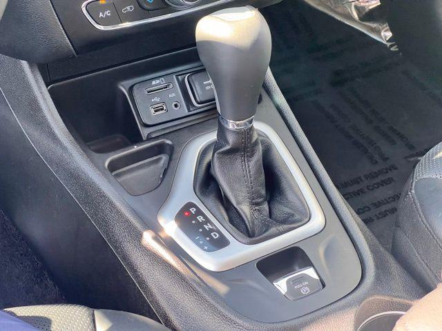 2017 Jeep Cherokee Overland FWD
