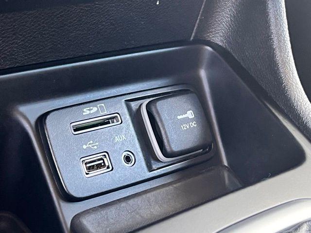 2017 Jeep Cherokee Overland FWD