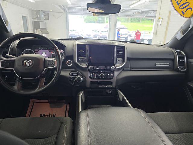 2022 Ram 1500 Big Horn Crew Cab 4x4 6'4" Box