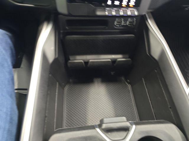 2022 Ram 1500 Big Horn Crew Cab 4x4 6'4" Box