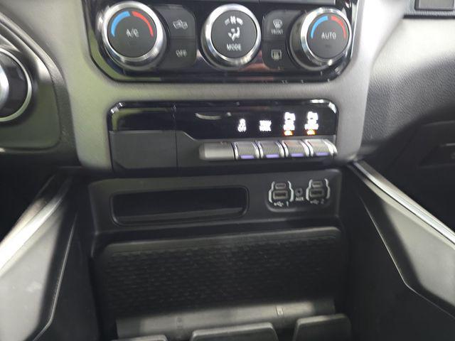 2022 Ram 1500 Big Horn Crew Cab 4x4 6'4" Box