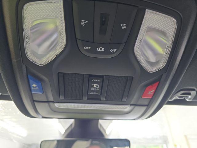 2022 Ram 1500 Big Horn Crew Cab 4x4 6'4" Box